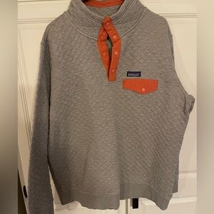 Women’s XL Grey/Orange Quilted Patagonia Pullover